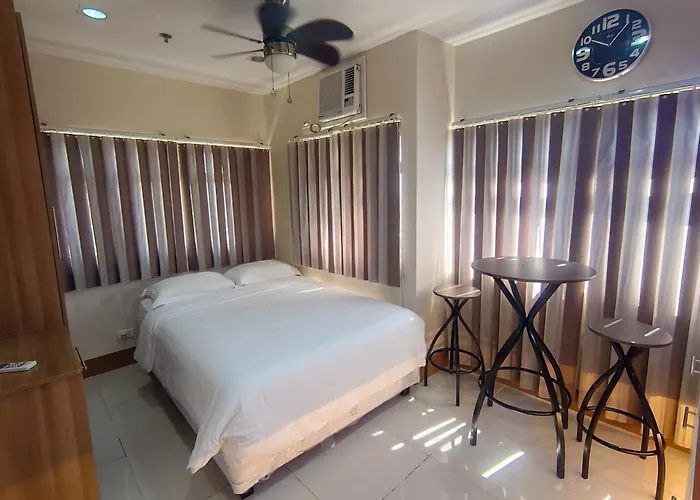 Cozy 2 Bedroom At Midpoint Residences With View