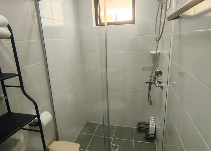Aparthotel Cozy 2 Bedroom At Midpoint Residences With View 4*
